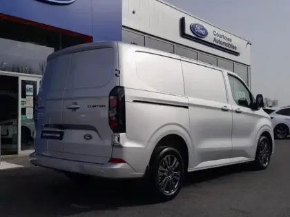 Photo 7 Ford Custom Gén. II Ph1 Limited 1