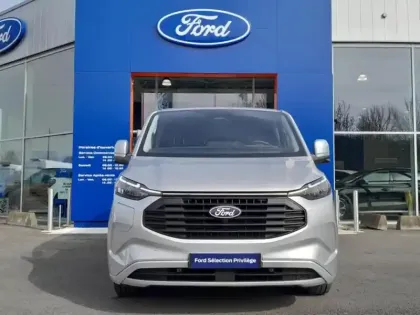 Photo 5 Ford Custom Gén. II Ph1 Limited 1