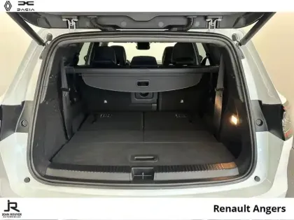 Photo 16 Renault Espace  E-Tech full hybrid 200ch esprit Alpine 7 places