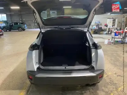 Photo 28 Peugeot 2008  1.2 100ch S&S Allure