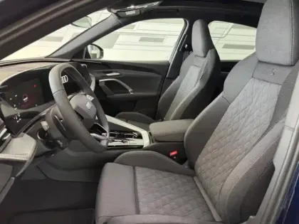 Photo 11 Audi Q5  2.0 e-hybrid 299ch S line quattro S tronic 7