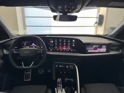 Photo 13 Audi Q5  2.0 e-hybrid 299ch S line quattro S tronic 7