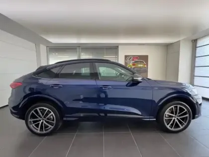 Photo 3 Audi Q5  2.0 e-hybrid 299ch S line quattro S tronic 7