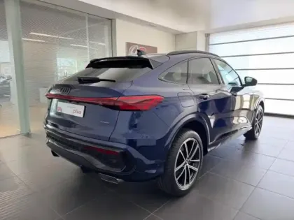 Photo 4 Audi Q5  2.0 e-hybrid 299ch S line quattro S tronic 7