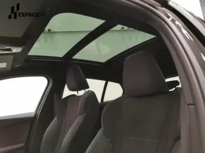 Photo 13 BMW Serie 1 Série 1 120A 170ch M Sport DKG7