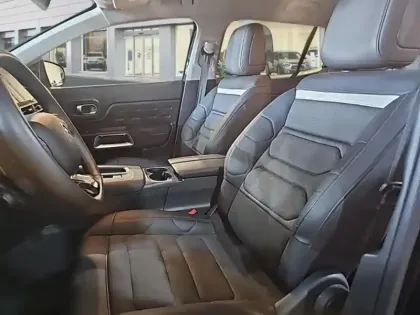 Photo 26 Citroën C5 aircross  1.2 Hybride 136ch MAX boite automatique