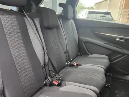 Photo 34 Peugeot 5008 II PureTech 130 S&amp;S EAT8 Active Business