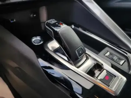 Photo 13 Peugeot 5008 II PureTech 130 S&amp;S EAT8 Active Business