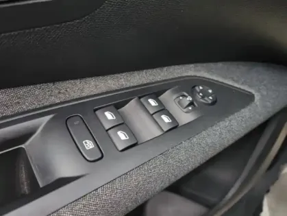 Photo 14 Peugeot 5008 II PureTech 130 S&amp;S EAT8 Active Business