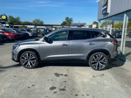 Photo 22 Renault Austral 1.2 E-Tech full hybrid 200ch Iconic- 24