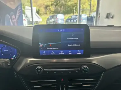 Photo 3 Ford Focus 1.0 EcoBoost 125ch mHEV Titanium X