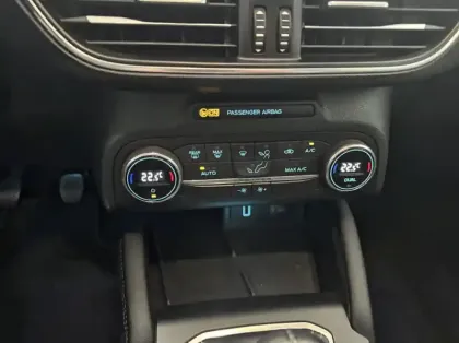 Photo 4 Ford Focus 1.0 EcoBoost 125ch mHEV Titanium X