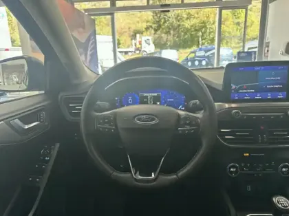 Photo 6 Ford Focus 1.0 EcoBoost 125ch mHEV Titanium X