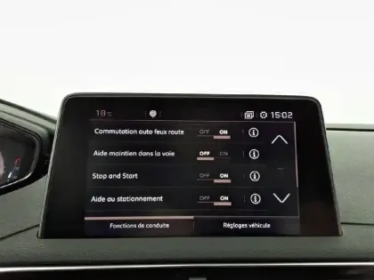 Photo 25 Peugeot 3008  Puretech 130ch S&S EAT8