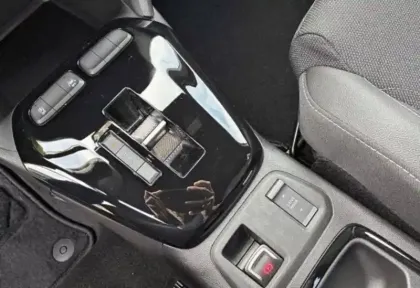 Photo 12 Opel Corsa  1.2 Turbo Hybrid 110 ch e-DCT6