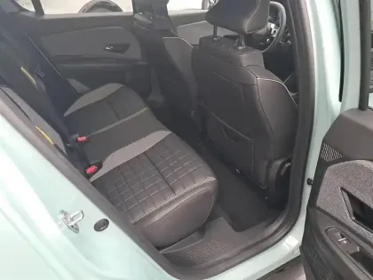 Photo 16 Renault 4 Renault  E-Tech Electrique 150 ch autonomie confort