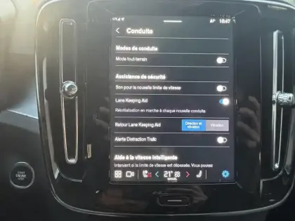 Photo 41 Volvo Xc40  B3 163 ch DCT7