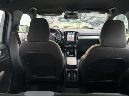 Photo 31 Volvo Xc40  B3 163 ch DCT7