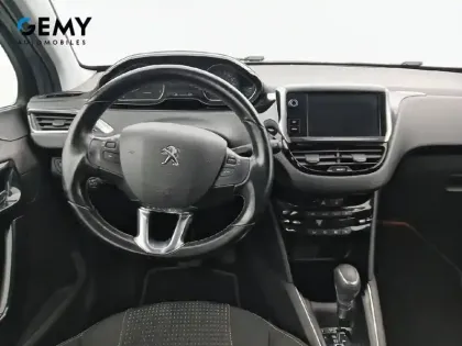 Photo 7 Peugeot 208  PureTech 110ch S&S EAT6