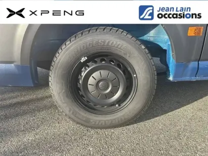 Photo 17 Volkswagen Crafter  VAN 35 L3H3 2.0 TDI 177 CH BVA