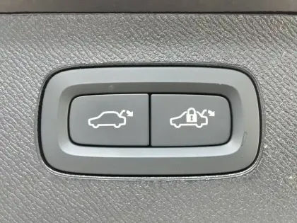 Photo 7 Volvo Xc90  T8 AWD Hybride Rechargeable 310+145 ch Geartronic 8 7pl