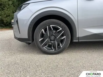 Photo 52 Peugeot 3008  Hybrid 145 e-DCS6