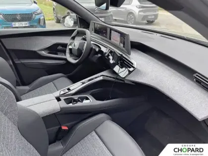 Photo 76 Peugeot 3008  Hybrid 145 e-DCS6