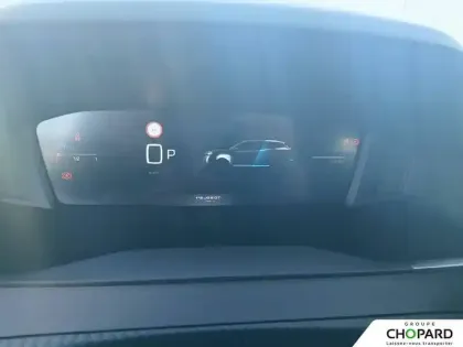 Photo 16 Peugeot 2008  Hybrid 145 e-DCS6