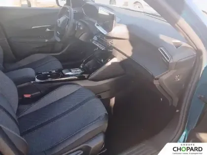 Photo 12 Peugeot 2008  Hybrid 145 e-DCS6