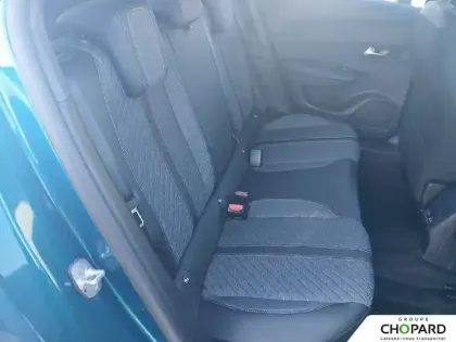 Photo 19 Peugeot 2008  Hybrid 145 e-DCS6