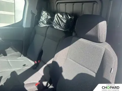 Photo 18 Peugeot Partner  FOURGON M 650 KG BLUEHDI 130 S&S EAT8