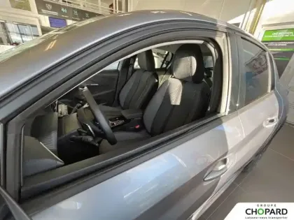 Photo 10 Peugeot 208  Hybrid 110 e-DCS6