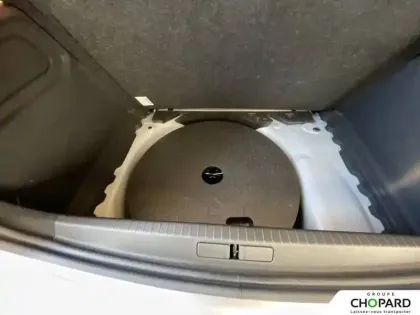 Photo 23 Peugeot 208  Hybrid 110 e-DCS6