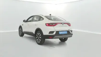 Photo 27 Renault Arkana  E-Tech hybride 145 - 22