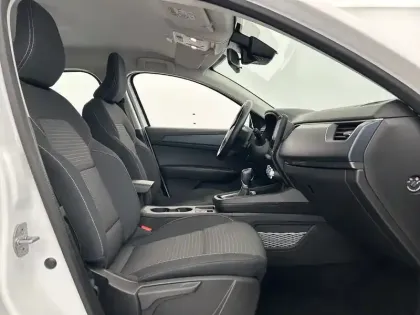 Photo 48 Renault Arkana  E-Tech hybride 145 - 22