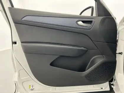 Photo 19 Renault Arkana  E-Tech hybride 145 - 22