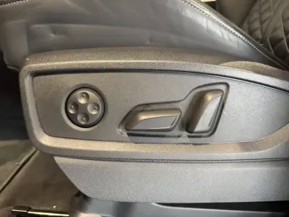 Photo 19 Audi Q5  Sportback 55 TFSIe 367 S tronic 7 Quattro