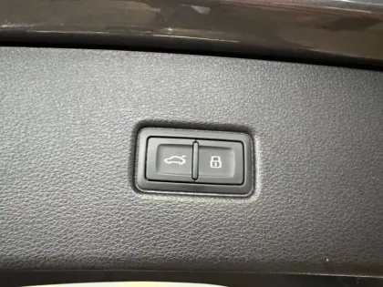 Photo 24 Audi Q5  Sportback 55 TFSIe 367 S tronic 7 Quattro