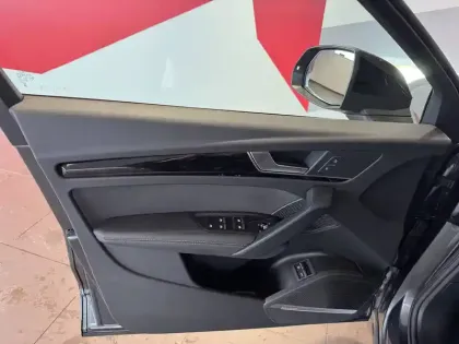 Photo 20 Audi Q5  Sportback 55 TFSIe 367 S tronic 7 Quattro