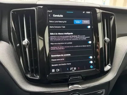 Photo 58 Volvo Xc60  T6 AWD Hybride rechargeable 253 ch+145 ch Geartronic 8