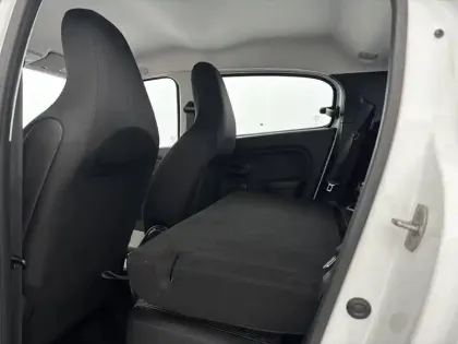 Photo 31 Renault Twingo  III E-Tech