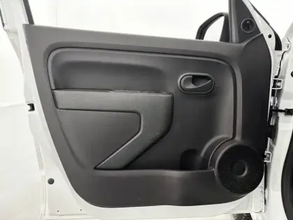 Photo 33 Renault Twingo  III E-Tech