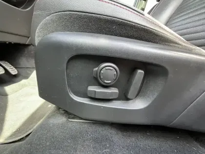 Photo 15 Land rover Discovery Sport  Mark V D180 MHEV AWD BVA