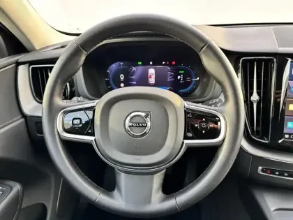 Photo 71 Volvo Xc60  T6 AWD Hybride rechargeable 253 ch+145 ch Geartronic 8