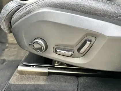 Photo 64 Volvo Xc60  T6 AWD Hybride rechargeable 253 ch+145 ch Geartronic 8