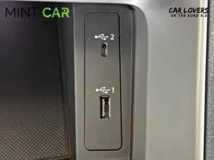 Photo 17 Audi Q3  35 TFSI 150 ch S tronic 7