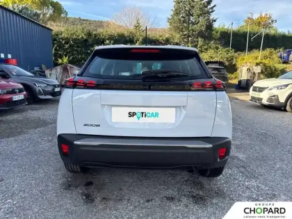 Photo 28 Peugeot 2008  100 S&S BVM6