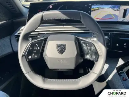 Photo 83 Peugeot 5008  Hybrid 145 e-DCS6