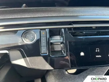 Photo 88 Peugeot 5008  Hybrid 145 e-DCS6