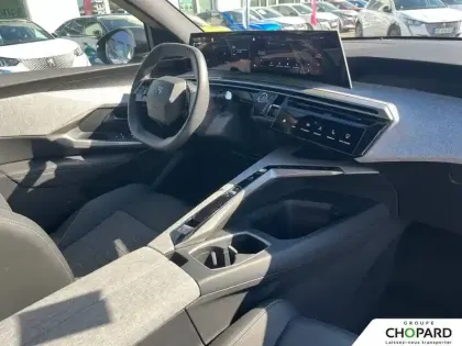 Photo 46 Peugeot 5008  Hybrid 145 e-DCS6